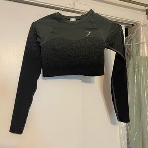 Gymshark cropped longsleeve workout top